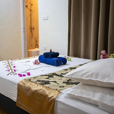 Ihaven Thulusdhoo Hotell Exteriör bild