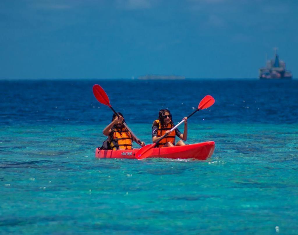 Ihaven Thulusdhoo Hotell Exteriör bild